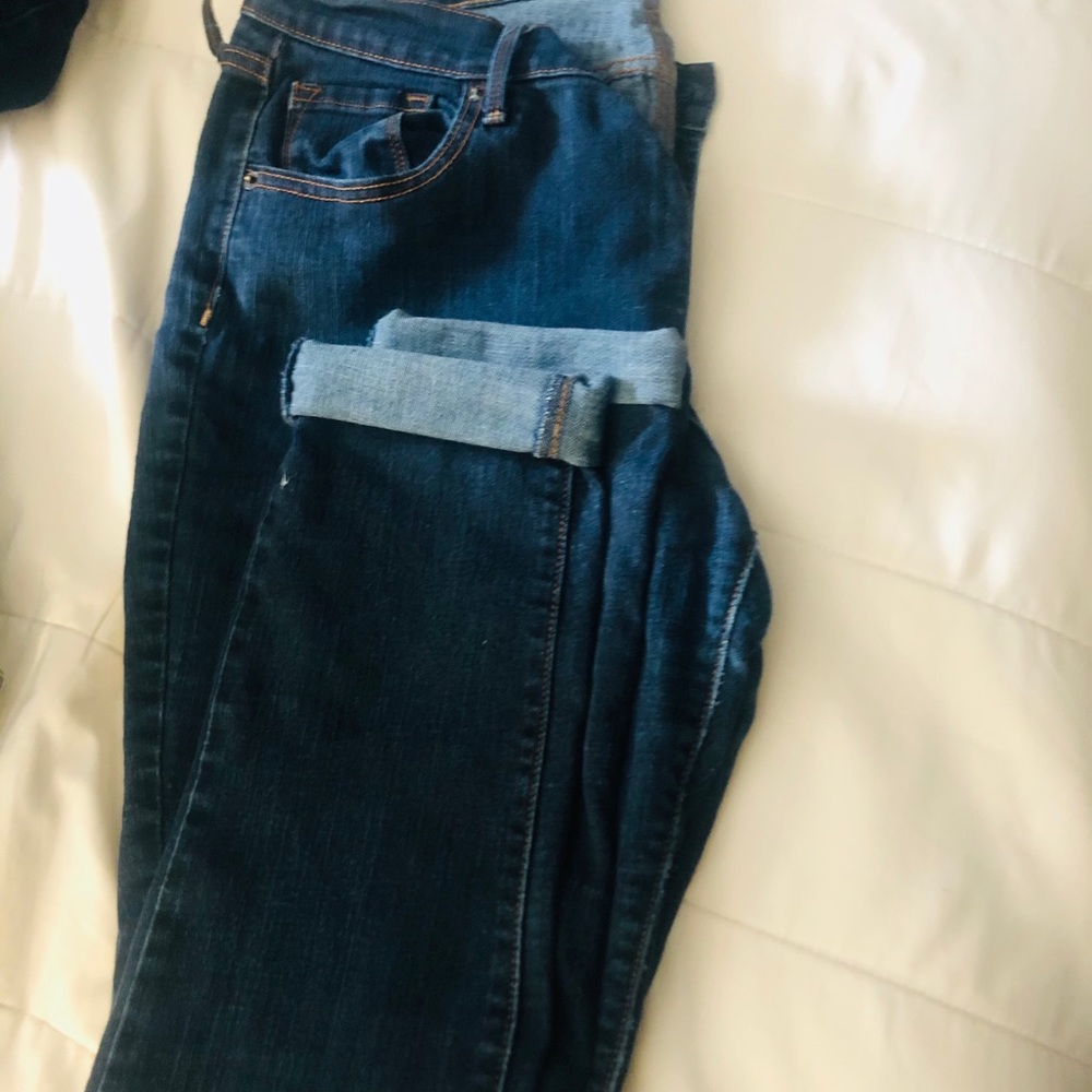 Old navy rolled jeans